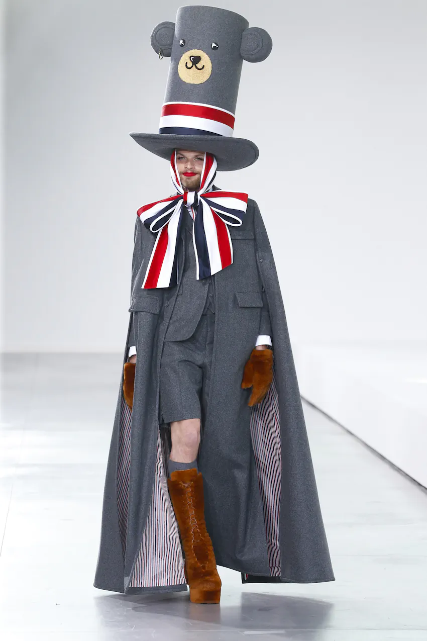 톰 브라운 남성 2022 가을 런웨이 컬렉션 패션쇼