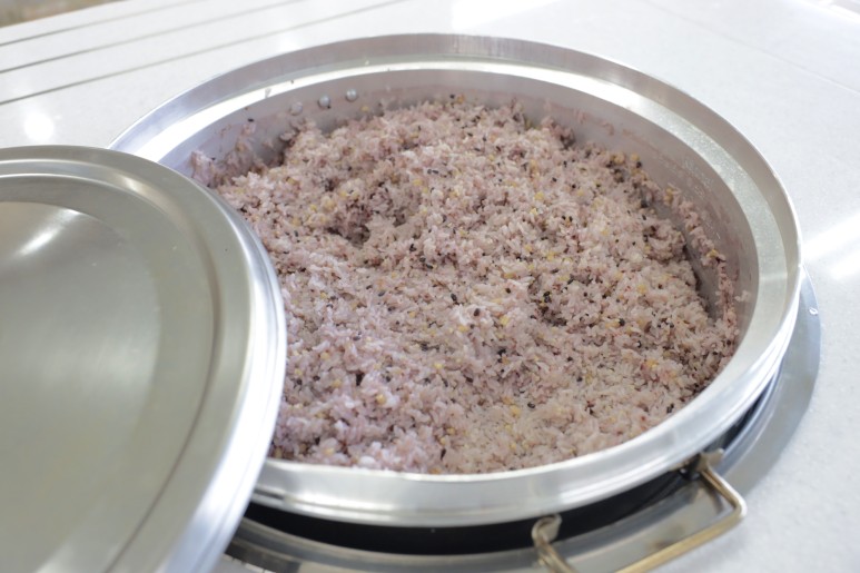 급식 (맛있는 단체부러움, 우리 회사 보고있니..?) 10