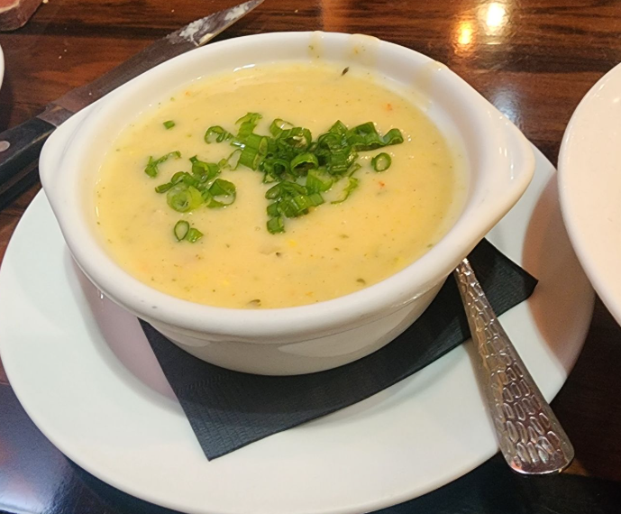 Shrimp &amp; Lobster Chowder 리뷰