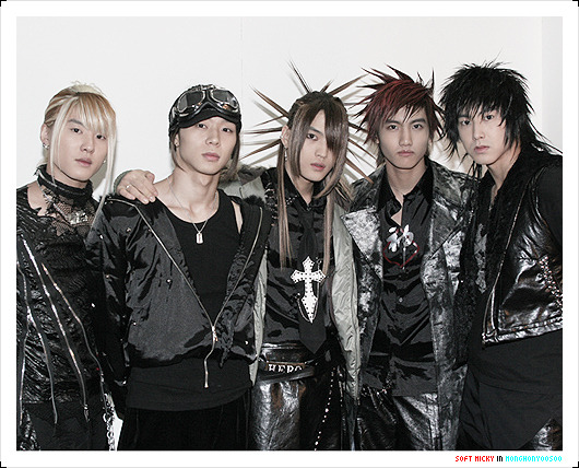 그때 미쳤었죠... (+아이돌별 최애 노래 추천) 나의 케이팝 연대기 1편.... 우린 15