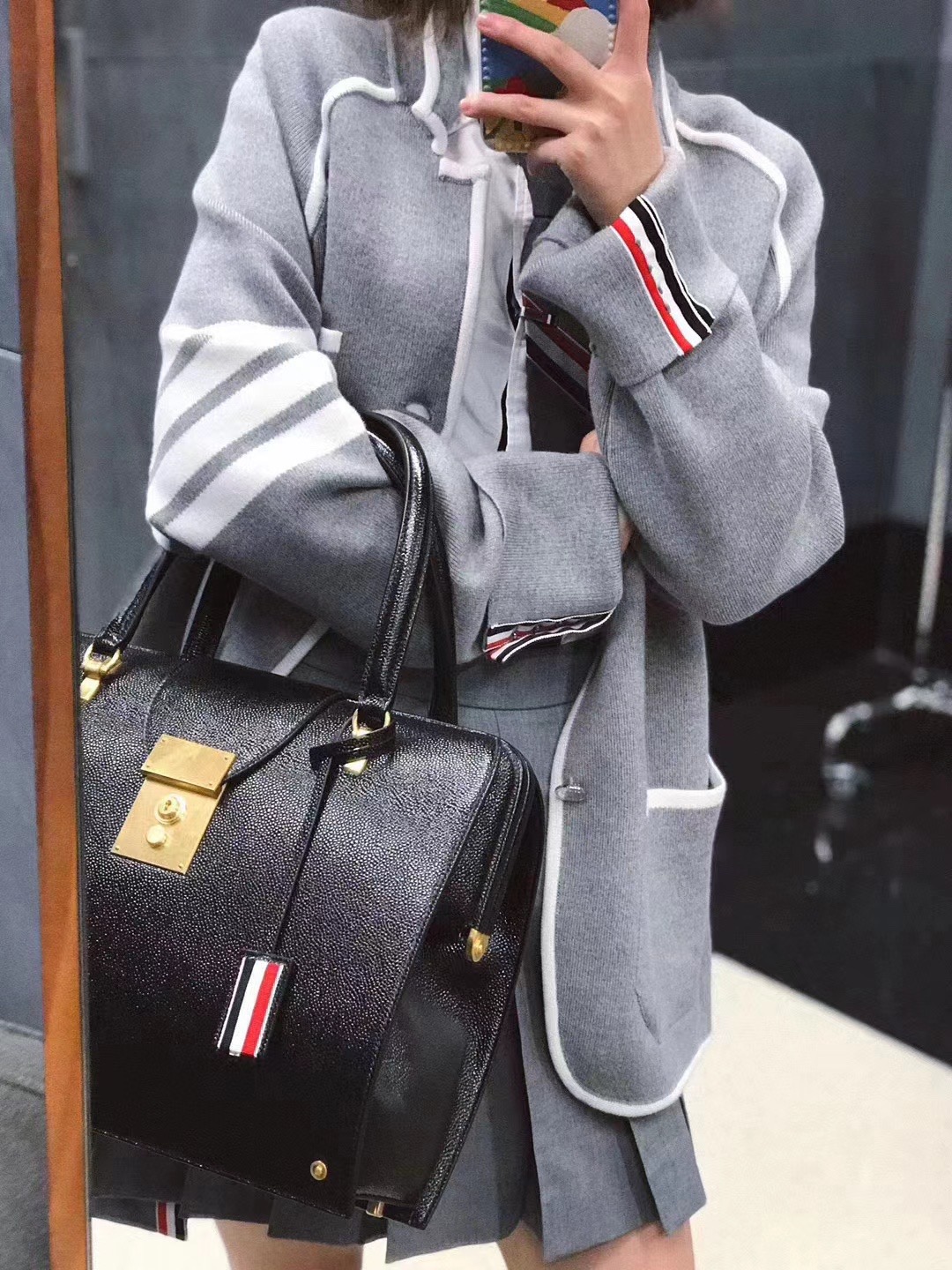  [THOM BROWNE] 톰브라운 밀라노 스티치 자켓 MKJ048A 00014 055