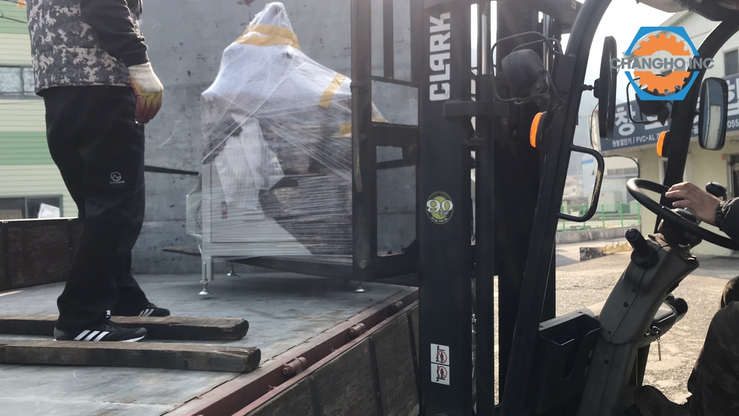 1헤드 90도 절단기 U-90 + 4