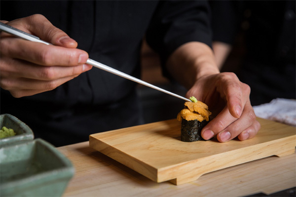 일본고급요리: 오마카세의 풍부한 맛과 감동의 이야기
