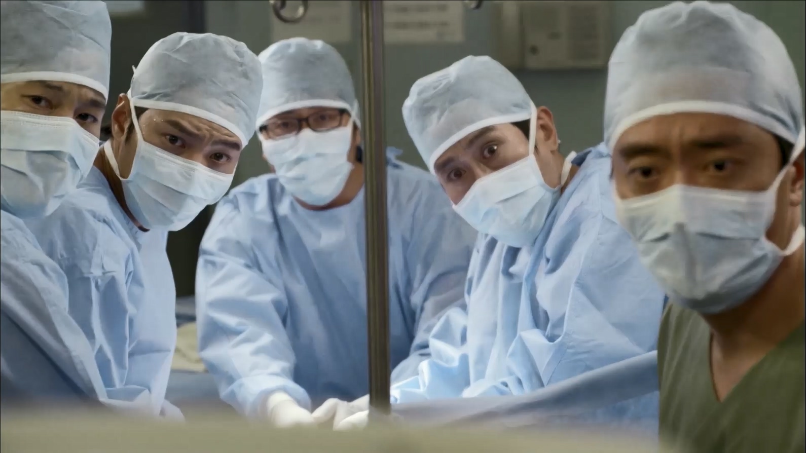 굿 닥터 Good.Doctor.S01E17p.NF.WEB-DL.AAC2.0.x264-LeON.mkv_20230702_165059.197.jpg