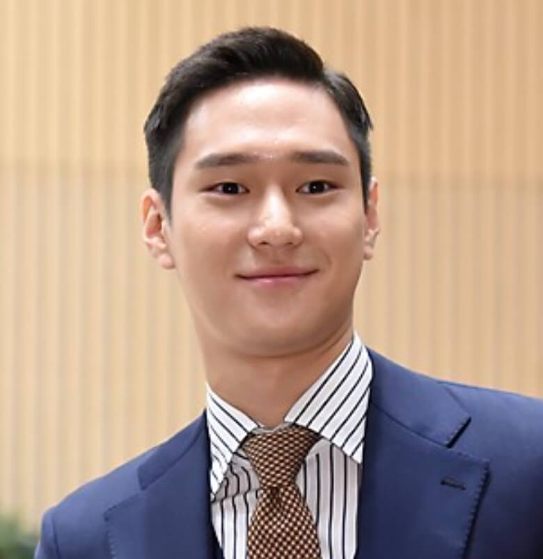  배우 고경표 프로필, 나이, 키, 고향, 학력, 소속사