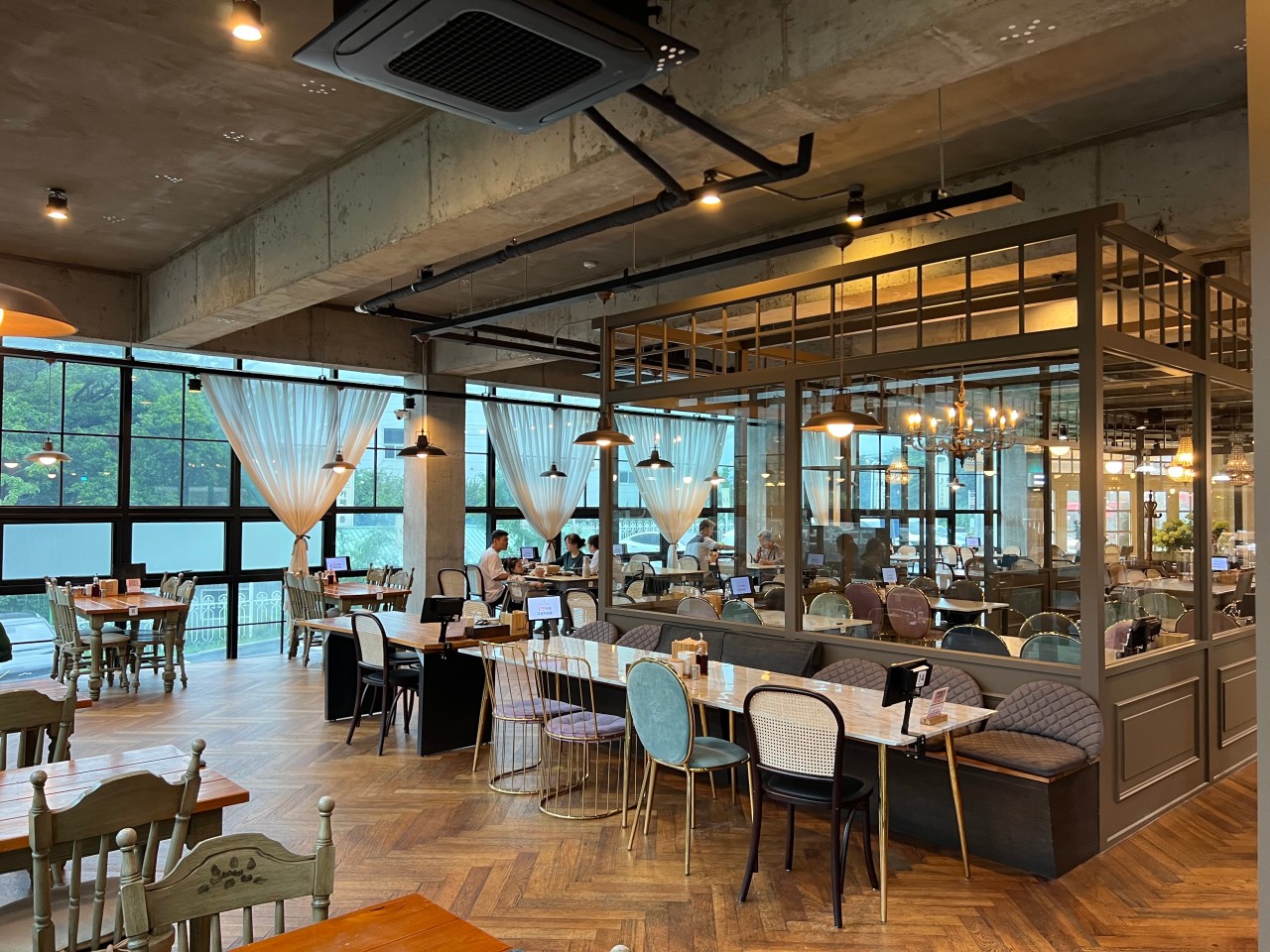 장암역 근처 카페와 맛집