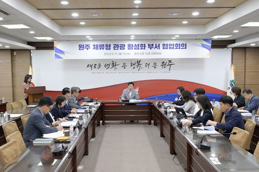  한동훈, 비대위원장 취임 후 원주 두번째 방문