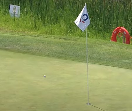 GOLF-GROUND