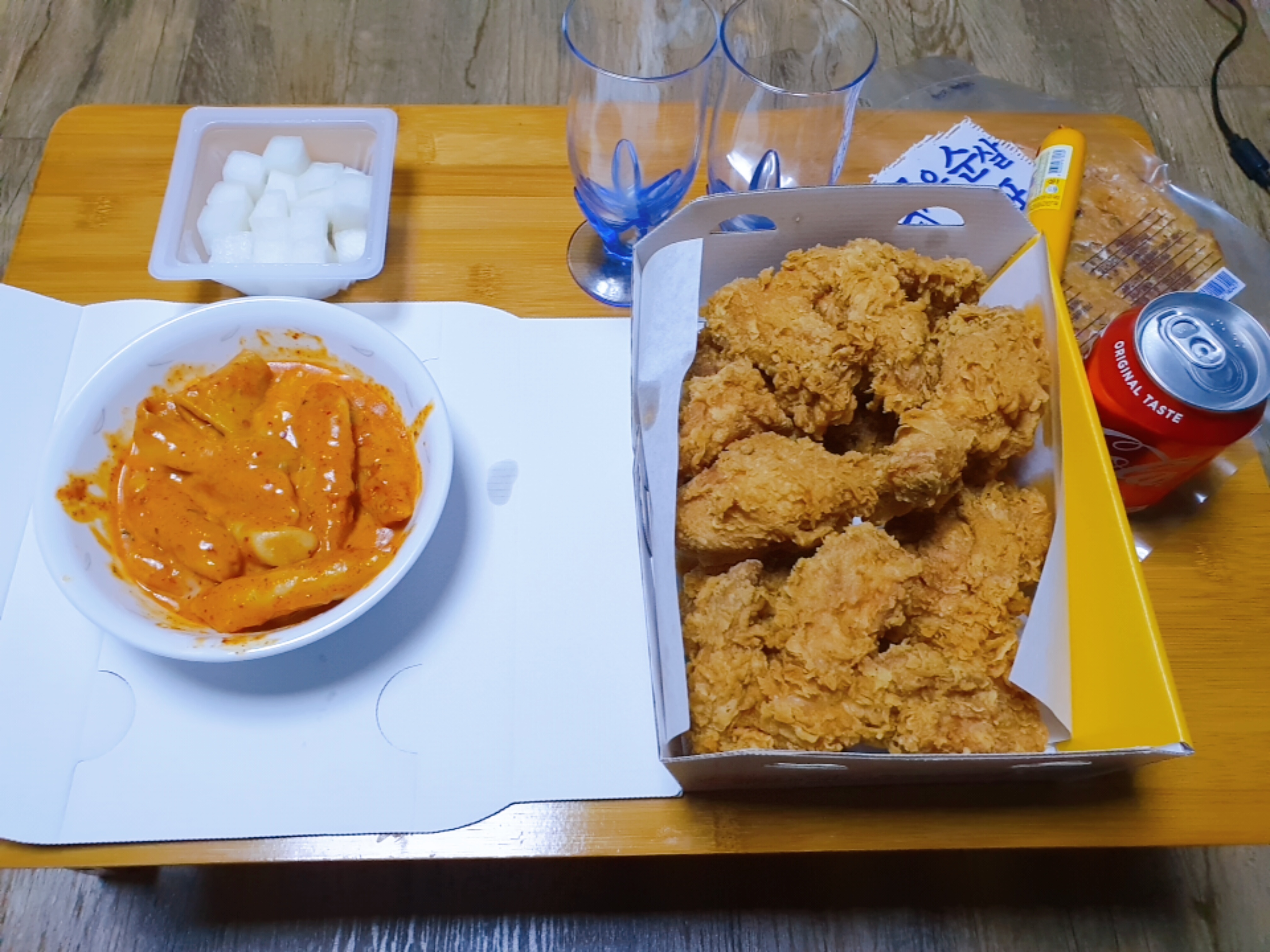 올리브떡볶이 이미지