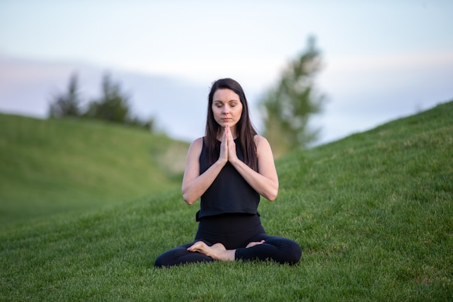 3 Powerful Breathing Techniques: Alternate Nostril Breathing, Skull Shining Breath & Bellows Breath