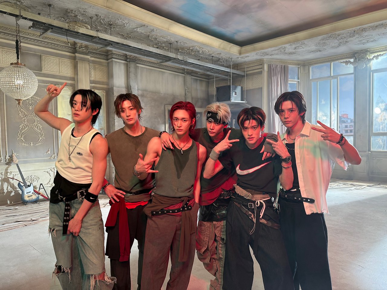 20250616오디세이단체사진트위터공계가족사진