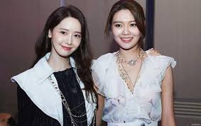 윤아 이미지