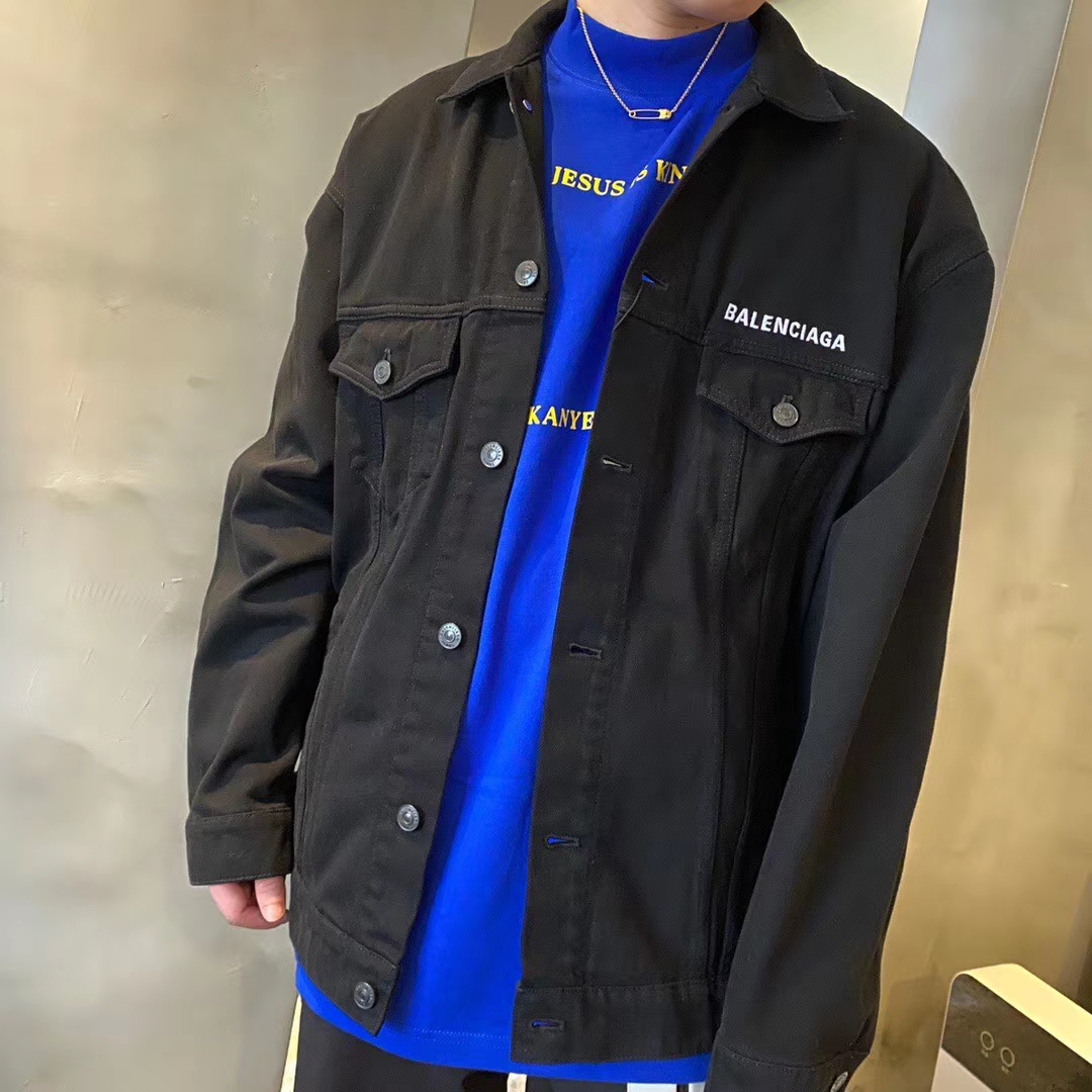  [BALENCIAGA] 발렌시아가 크루 CREW 라지 핏 블랙 데님 자켓 628701TEW351105