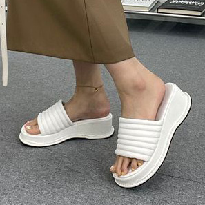  볼륨 밴딩 5.5cm 웨지힐 슬리퍼