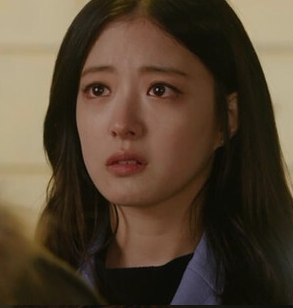 이혼하고 혼자 사는 나에게 아양을 떨어대며 호시탐탐 재산을 노리던 올케언니와 조카가 호구 잡았다며 킥킥거리다 결국 대성통곡하는데…