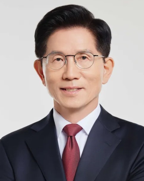 김문수 나이 키 부인 설난영 나이 고향 학력 노동운동 경력 본관 재산 장관