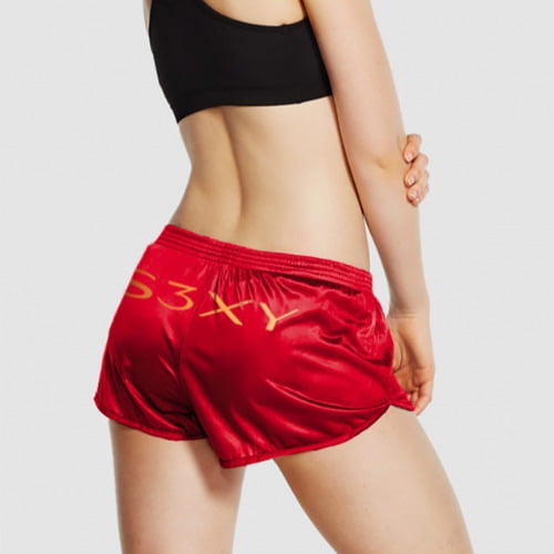  테슬라가 숏팬츠도 팔기 시작했다 : Tesla also started selling short pants