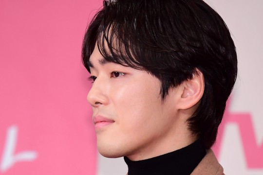  "'시간' 되돌리고 싶을 만큼 후회"...김정현, 서현에 사과·서예지 언급無