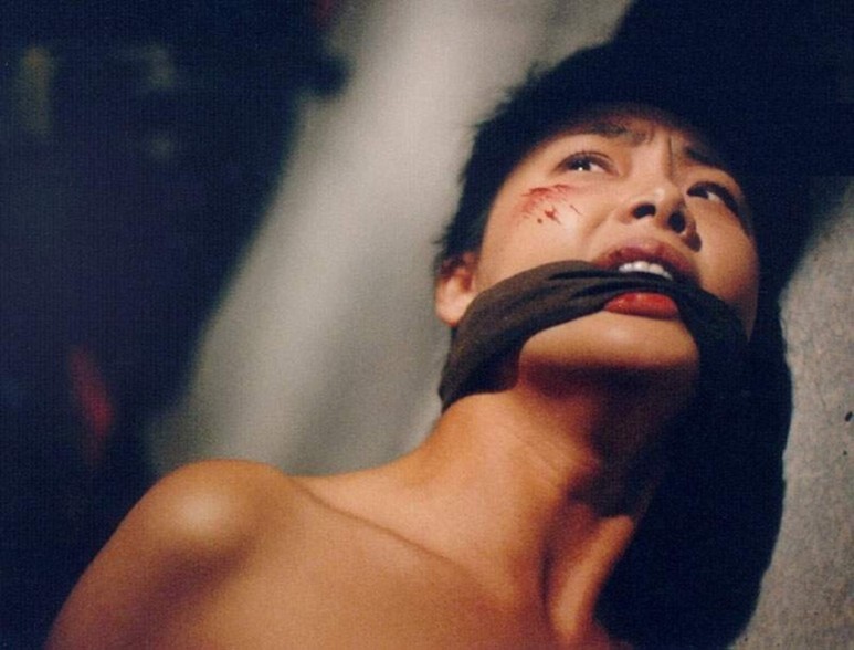 미드 블러드 라인 영화 블러드 라인(허쉬) * 11