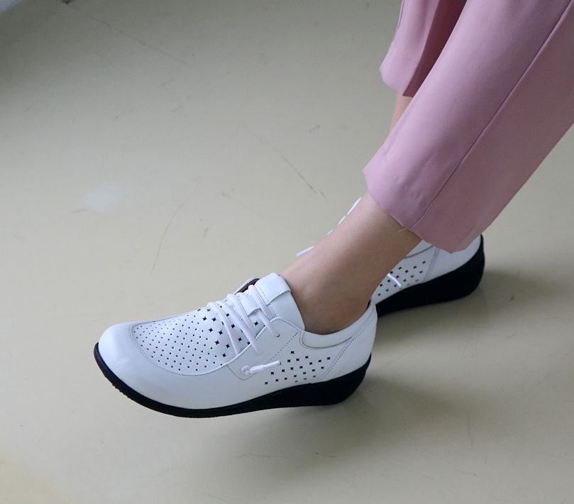  소가죽 펀칭 앤 별콤비 엘라스틱끈 4cm 스니커즈