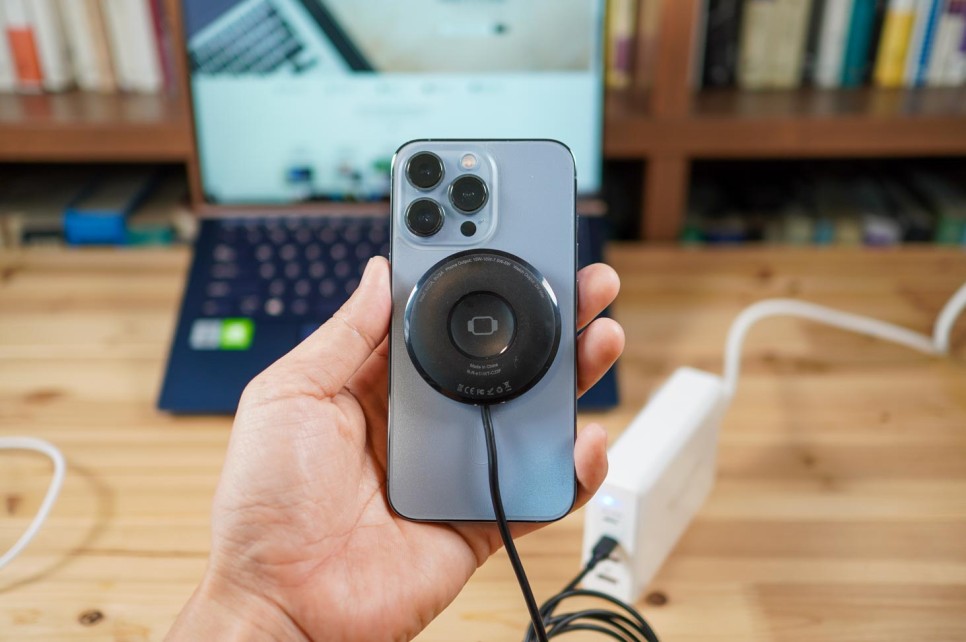 아이폰 무선충전기 추천 휴대용 애플 3in1 무선충전기 11