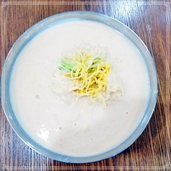  7월 17일 생방송 투데이 대전 도마시장 맛집 맛도 가격도 시원한 5천원 콩국수 자족식당 오천원 손칼국수 가격 위치 어디