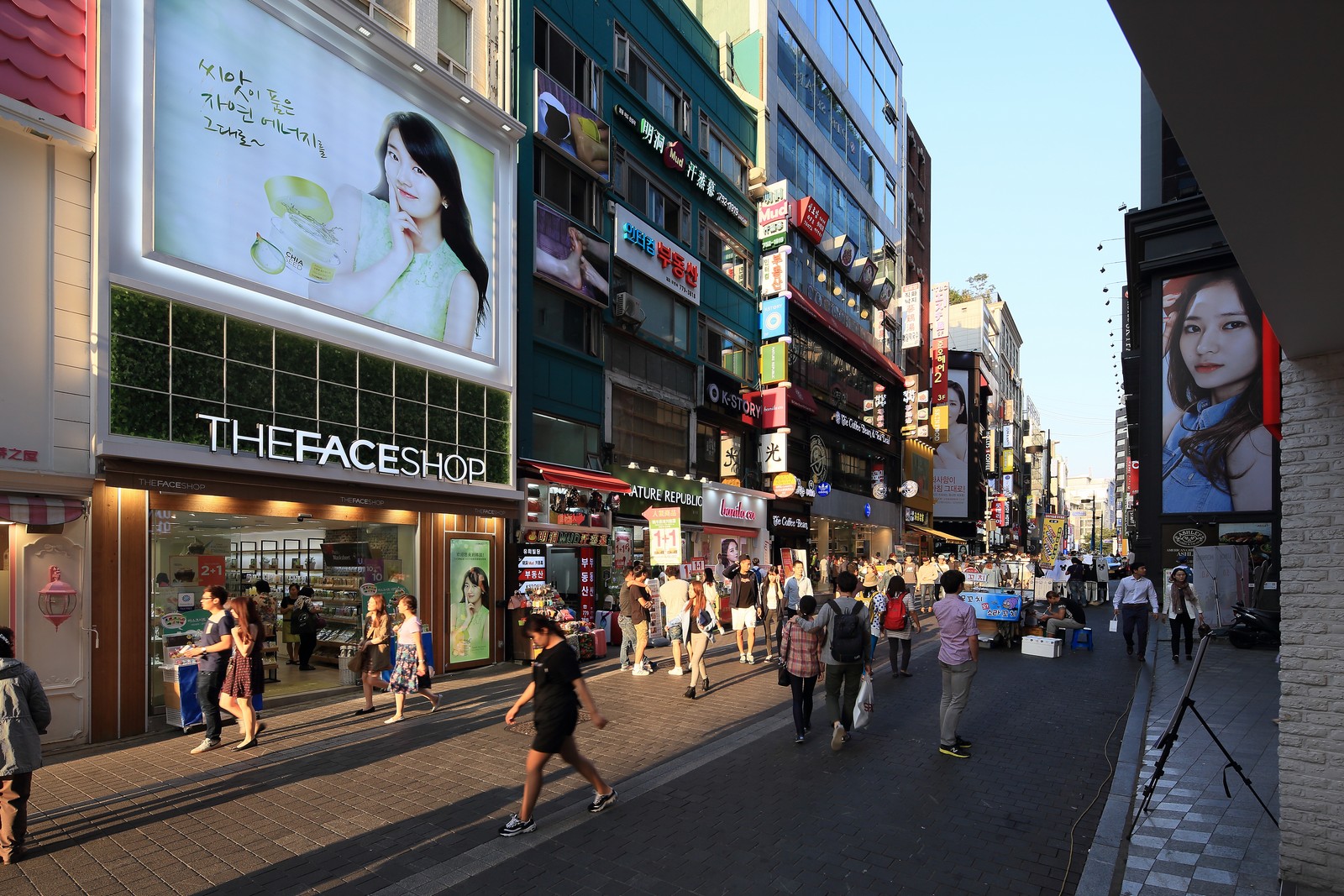명동 거리