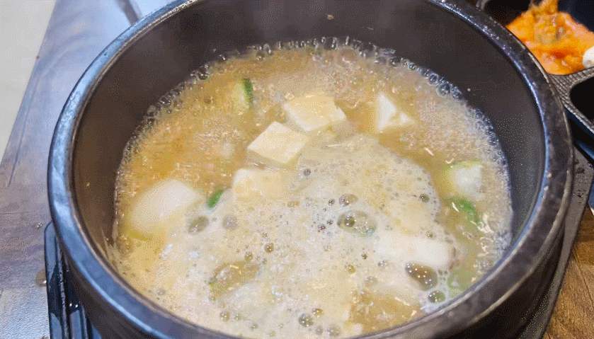 착한꽃대패 금산점 된장찌개