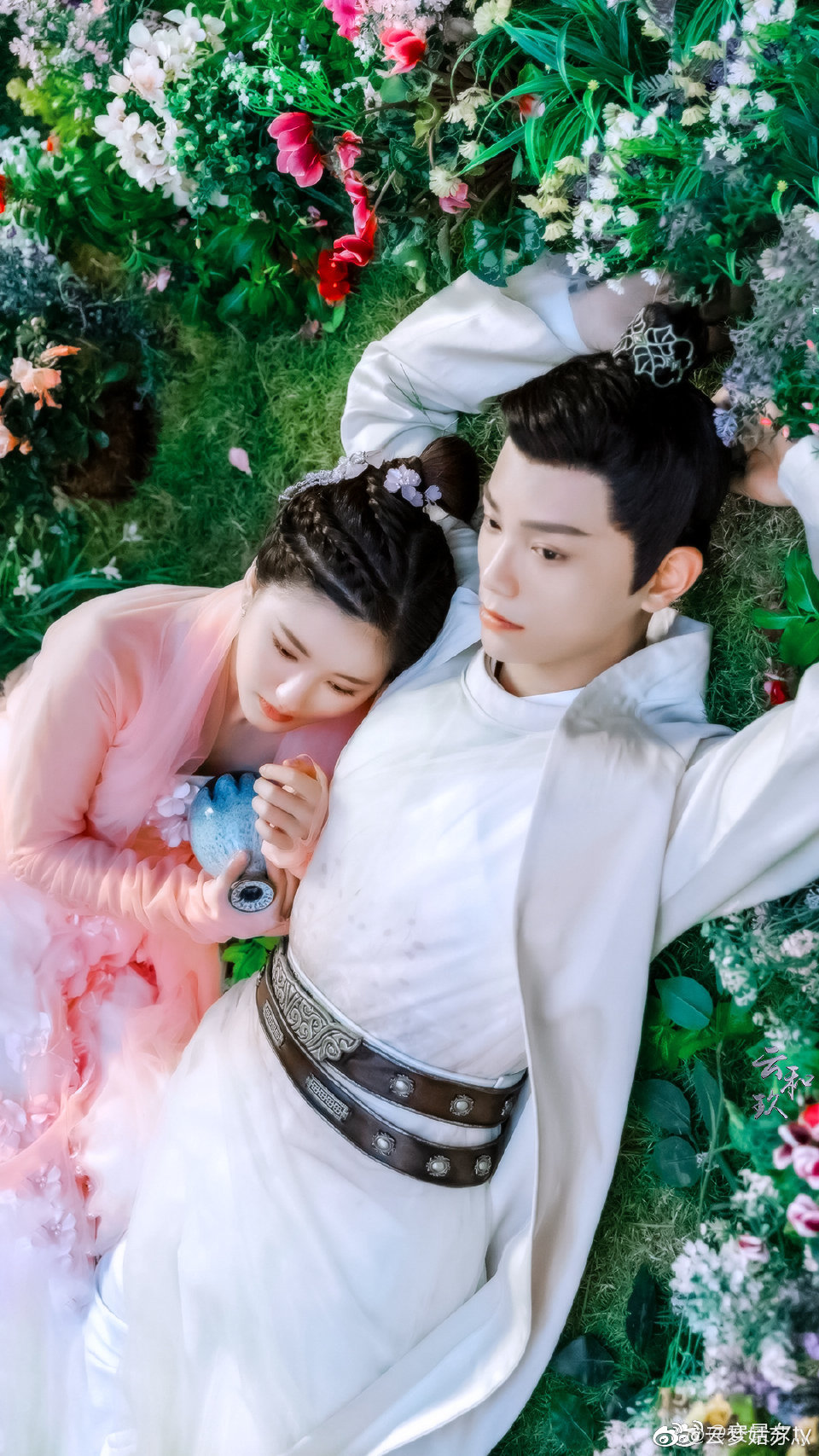  중드 ‘전문중적진천천’ (传闻中的陈芊芊)/ 조로사, 정우혜 주연/ 등장인물/ 줄거리/ 영상 등