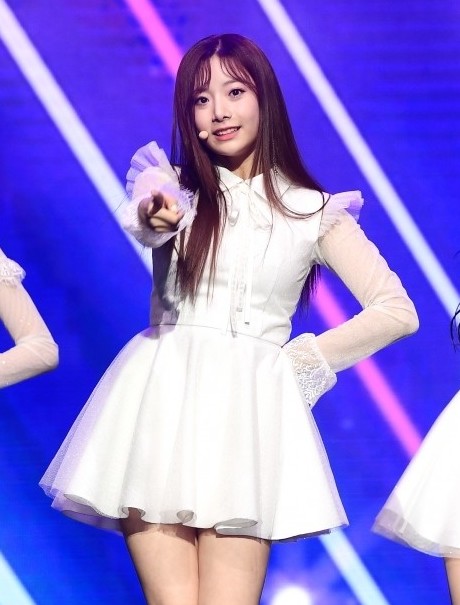  에이프릴 이현주 DSP 직원 사생활 폭로 왕따 논란 거짓말 주장