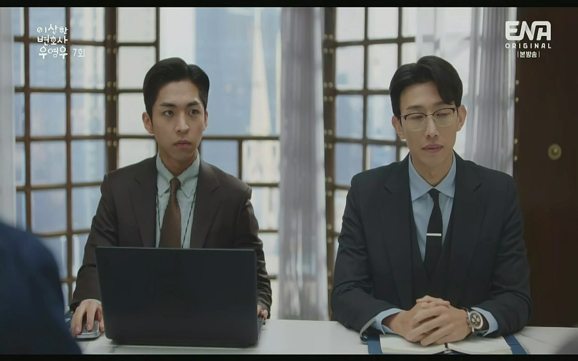 이상한 변호사 우영우.E07.220721p-Glory.mp4_20220813_153819.511.jpg