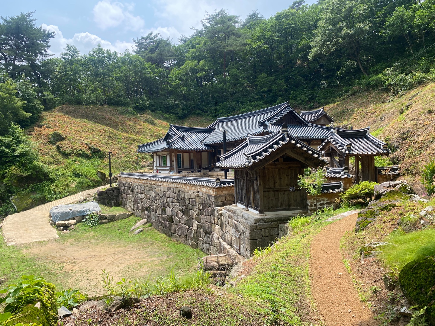 경북-문경-묘적암