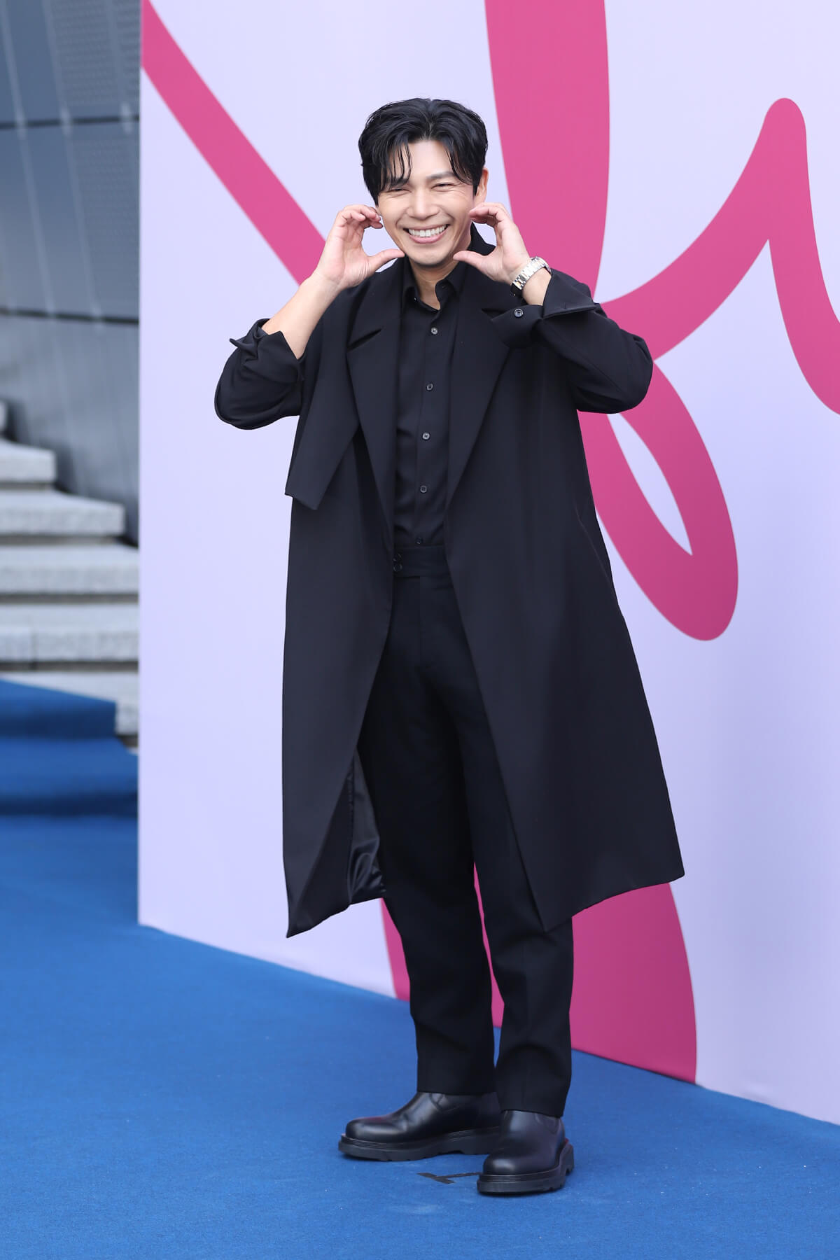  도승검사 양규 지승현 프로필 '2024 F/W 서울패션위크 포토월'