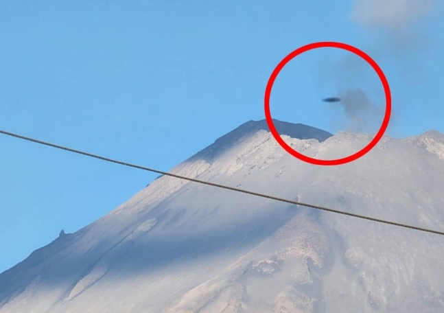 멕시코 화산 목격 ufo