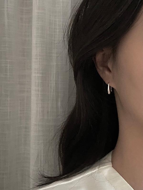 이은 실버925 물방울 후크 귀걸이