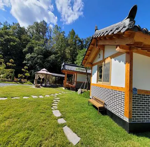 산들애 한옥펜션