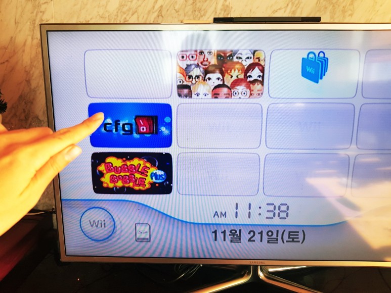 중고 닌텐도의 임기를 구입하여 We Sports, Mario Kart, Just Dance를 홈 게임으로 즐기십시오. 22
