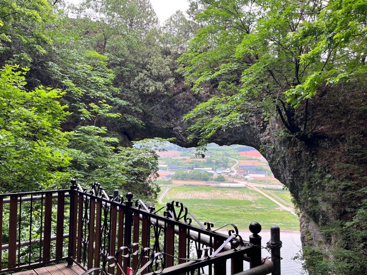 석문 사진