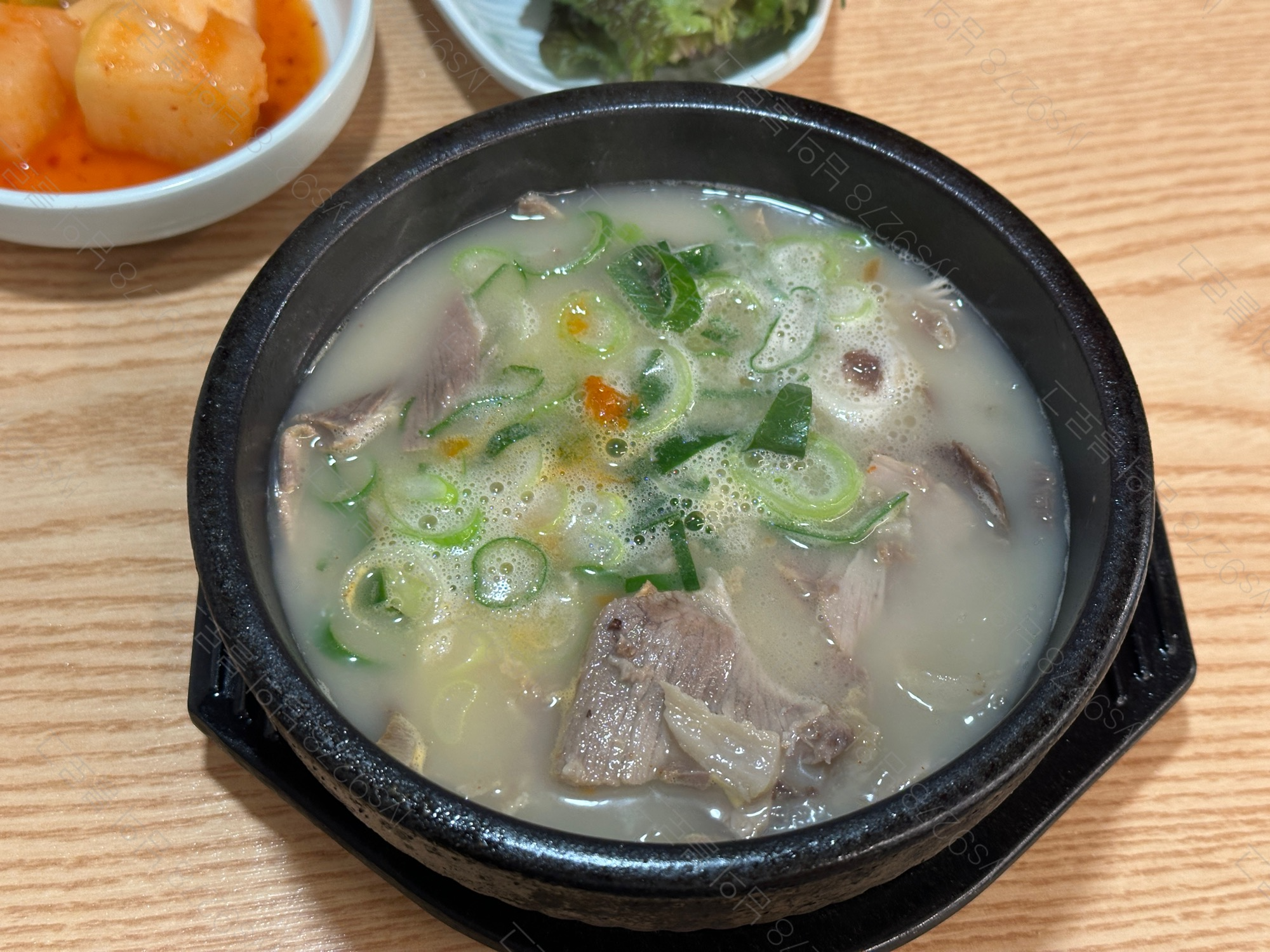 목촌돼지국밥 시청점 사진 2