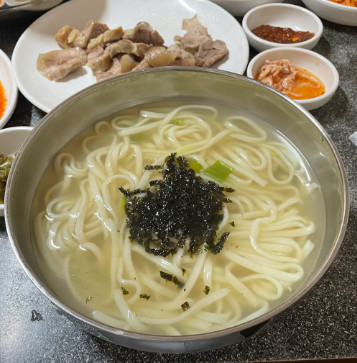 공주칼국수 이미지