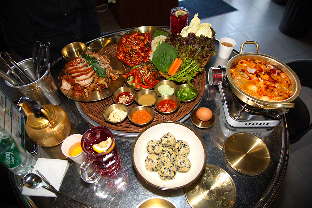 광명사거리맛집 찾는다면 족발맛집 광명사거리역바:구족여관 1