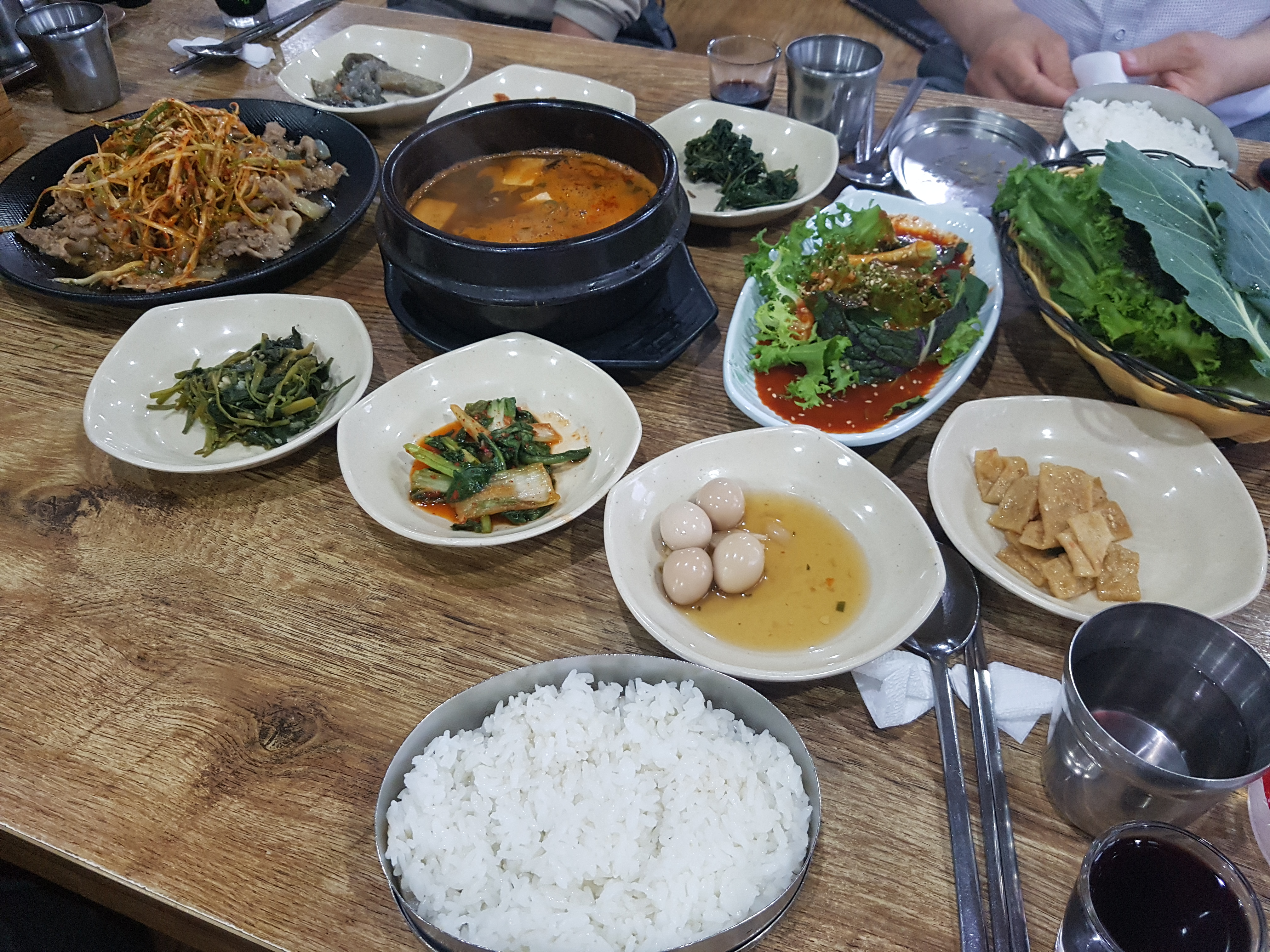  군산 맛집 옹고집 쌈밥과 우렁된장 존맛탱