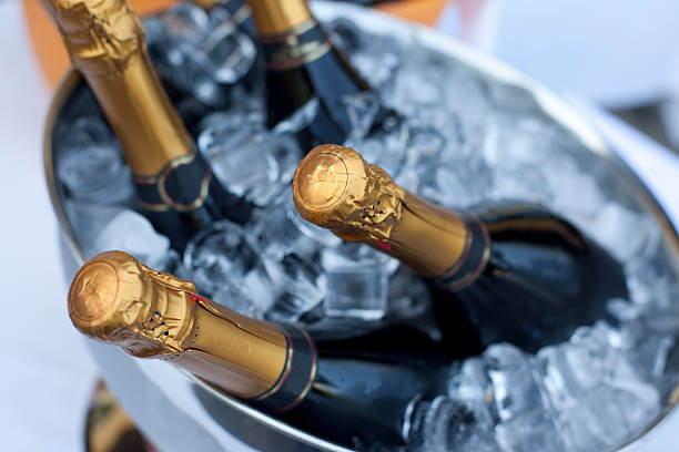간장치킨 &amp; 까바 브뤼 나뛰르(Cava Brut Nature) 페어링｜바삭한 단짠의 무게를 들어올리는 청량한 기포