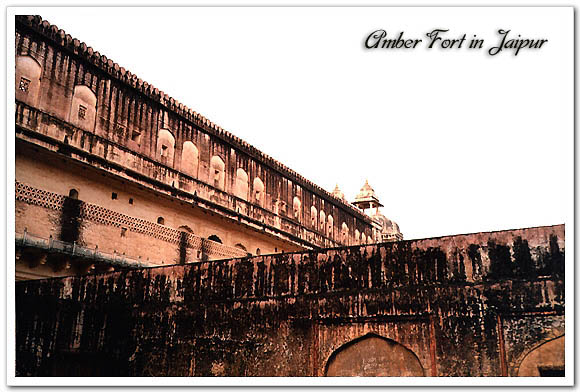 자이푸르-외곽의-Amber-Fort