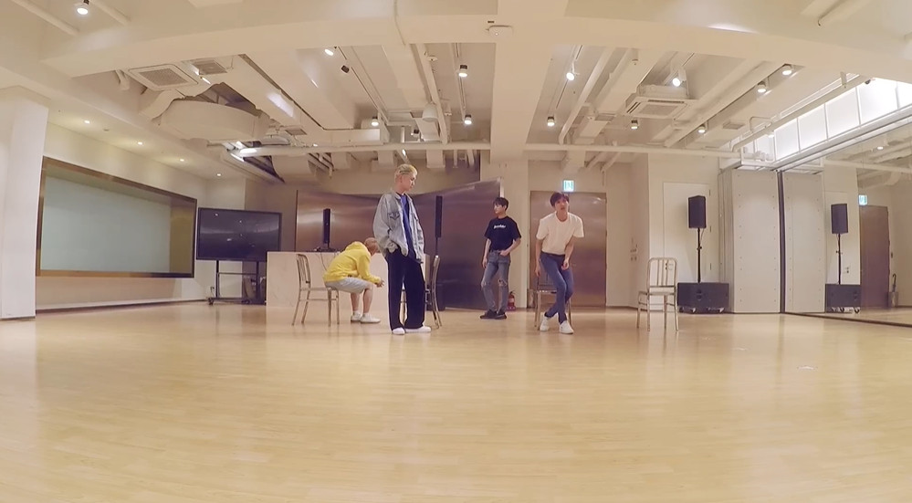 케팝 들 중 몇 명이나 알고 있을지 궁금한 아이돌 연습실들...jpg | 인스티즈