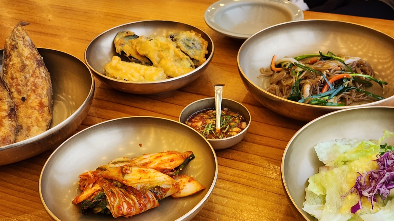 인천 서구 맛집, 산이 내린 밥상 곤드레 밥 집 서구청 가성비 좋고 분위기 좋은 한식집