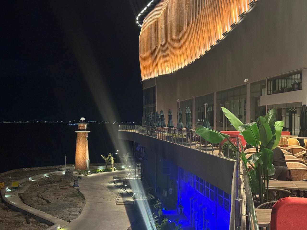 세부 누스타 외관