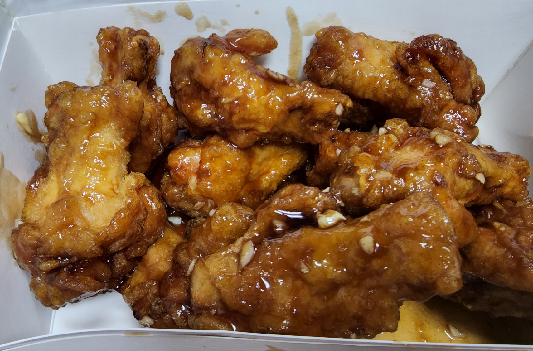 호식이 두마리 치킨 윗봉 스윗츠 갈릭맛 