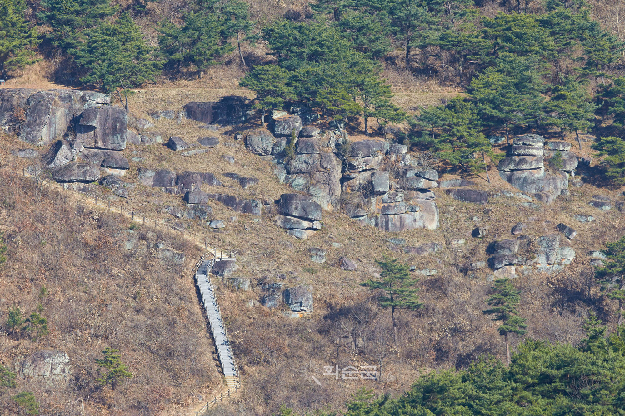 고인돌 이미지
