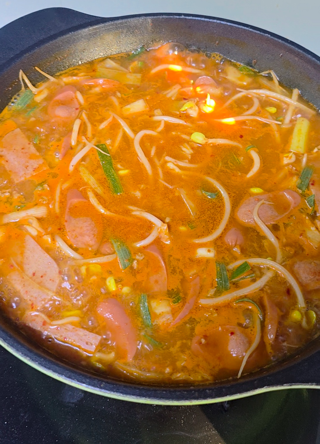 토박이 부대찌개